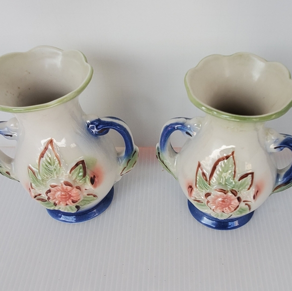 2 Vintage Floral Vases Lusterware Ornate trophy Brazil Blush Mint Blue 5" Pair - Picture 3 of 10